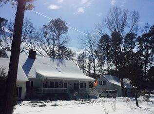 4 Timber Ln, Poquoson, VA 23662