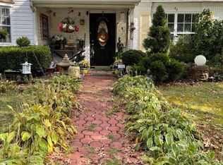 46 Mizzen Dr, Barnegat, NJ 08005