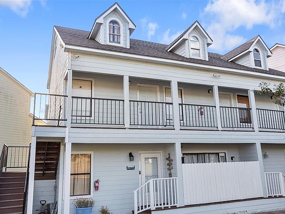 2nd image of 445 Carolcrest Lane #321