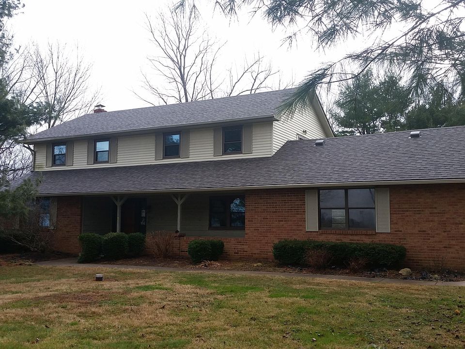 1st image of 6996 Castlewood Dr