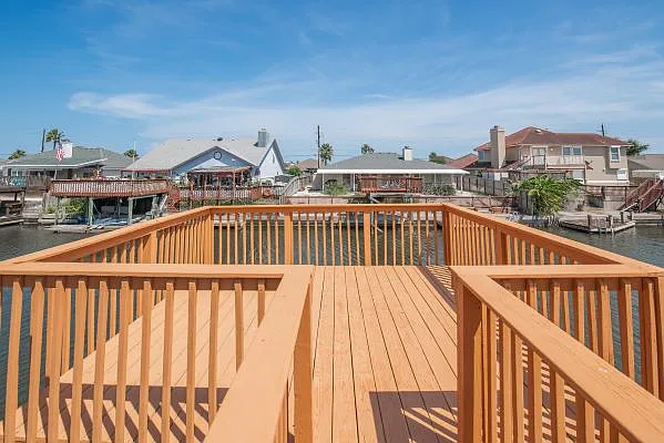 15210 Main Royal Dr — Photo 22
