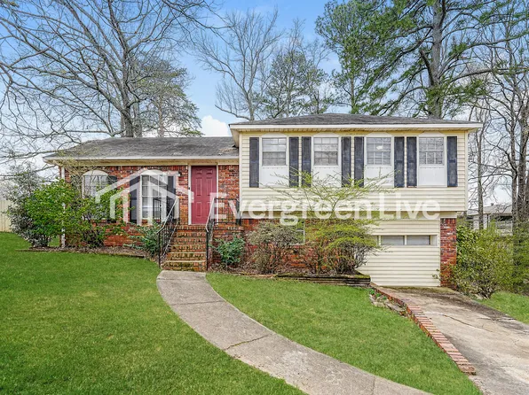 2903 Tall Tree Ln, Adamsville, AL 35005