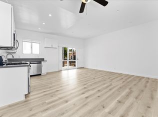 10203 Crenshaw Blvd #4, Inglewood, CA 90303