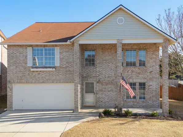 1613 Willow Top Dr, Schertz, TX 78154