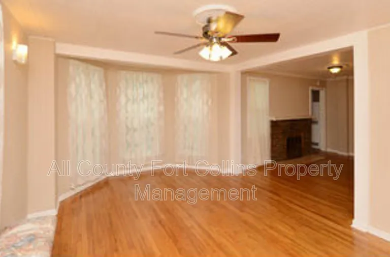 401 Elm St #4 — Photo 3