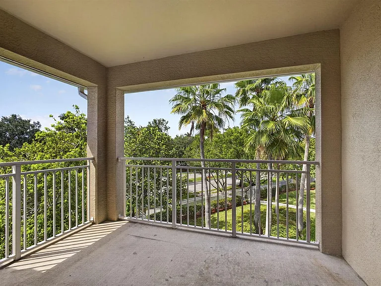 6510 Emerald Dunes Dr #308 — Photo 30