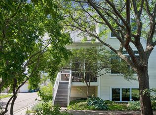 2433 Columbus Ct, Minneapolis, MN 55404