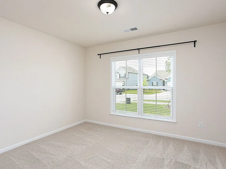 6205 Lakefront St — Photo 17
