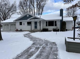 905 Landfried Ave, Mosinee, WI 54455