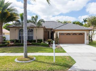 18360 NW 10th St, Pembroke Pines, FL 33029