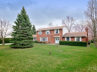 21825 W Kruckenberg Rd, Lake Zurich, IL 60047
