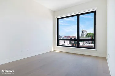 Rented by Sotheby's International Realty