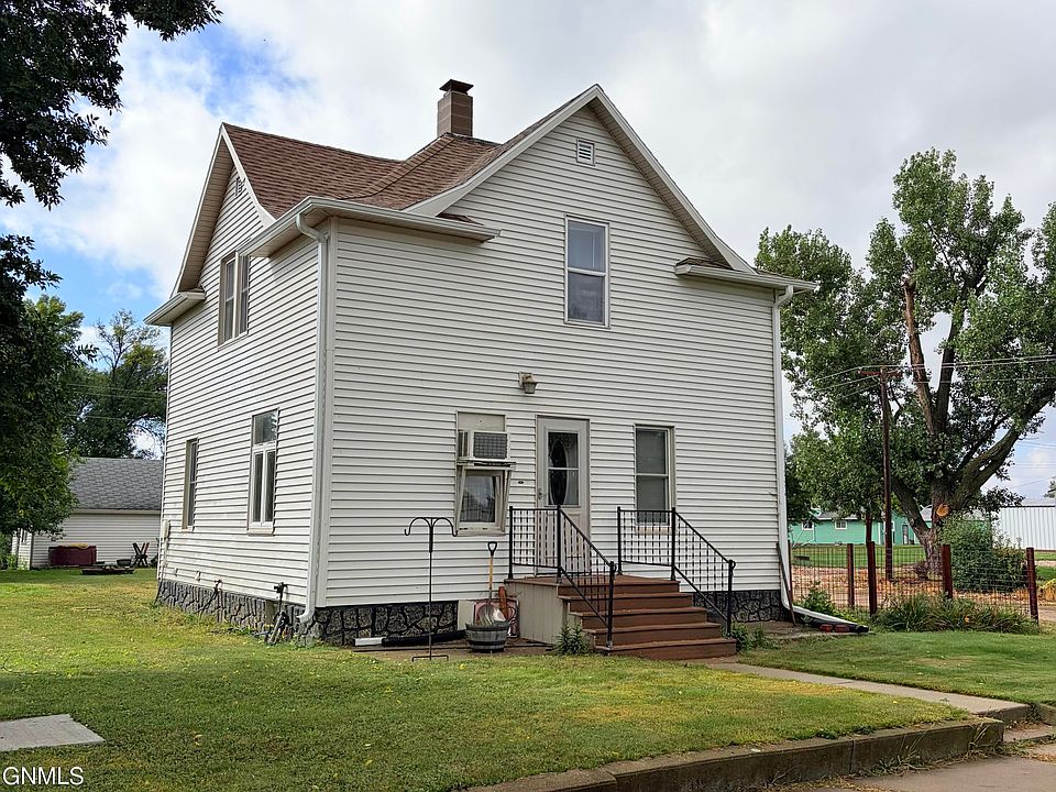 1st image of 223/227 Helen St S