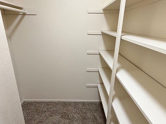 5th image of 400 W Gettysburg Ave #244B
