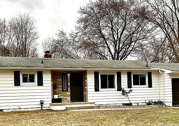 2nd image of 2974 E Crosby Ct