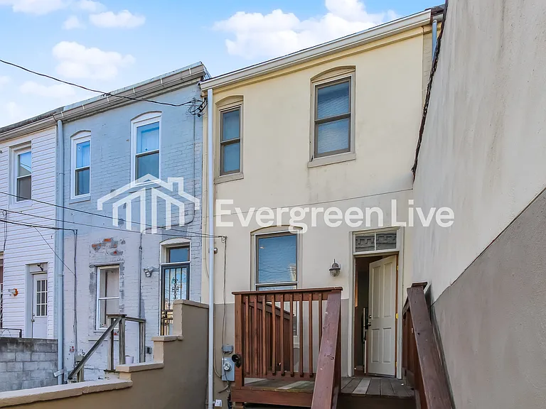 3304 E Baltimore St — Photo 15