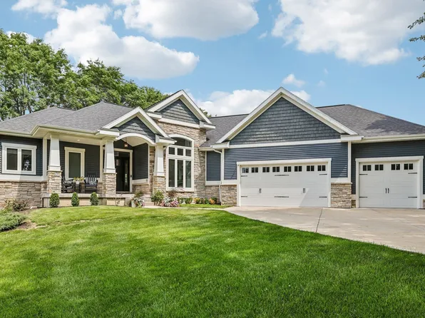4538 E Oak Ln, Windsor, WI 53598