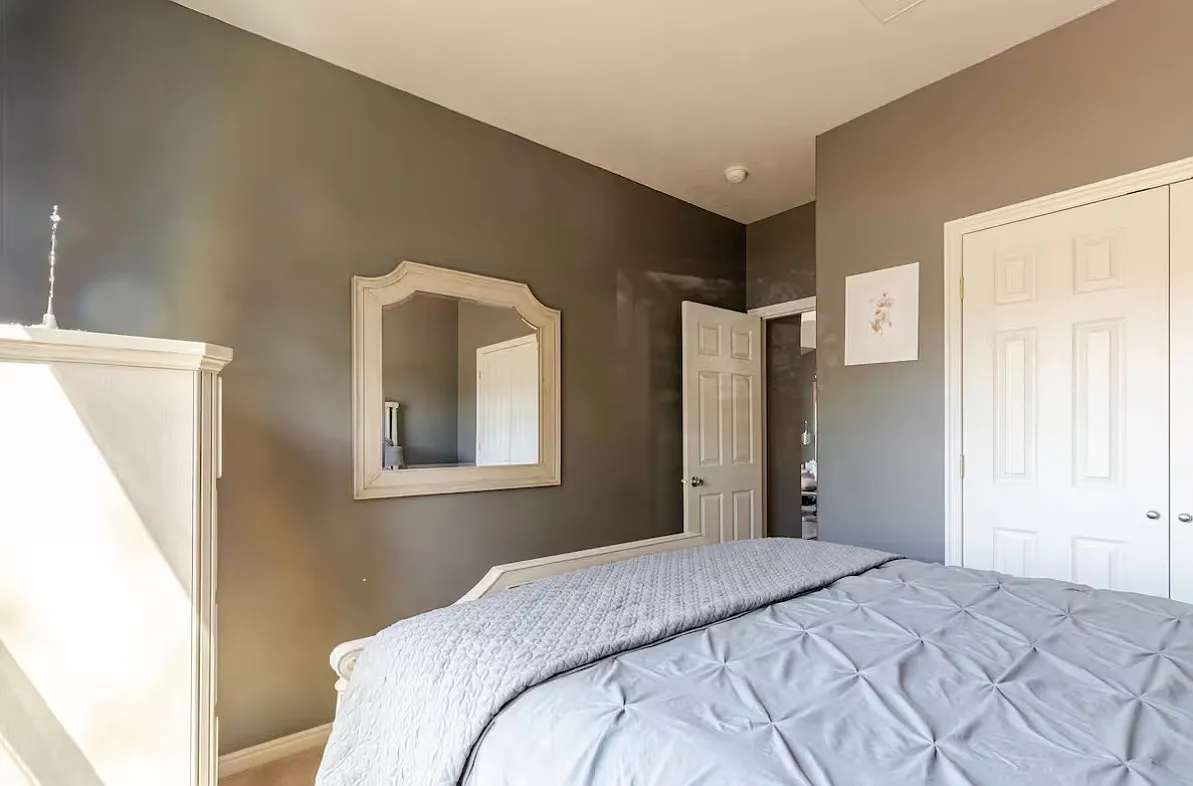 3 bed, 1168 sqft, $2,900 — Photo 3