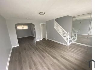 562 Raritan St, Camden, NJ 08105