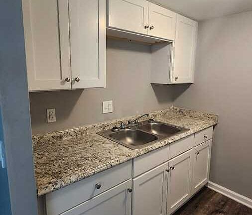2nd image of 1751 Gilsey Ave #1757-1