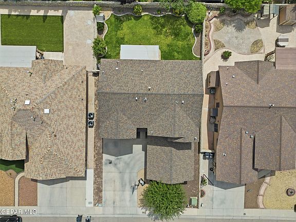 4th image of 1536 Snowy Plover St