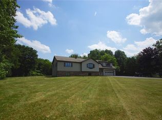 5170 Corporal Welch Rd, Syracuse, NY 13215