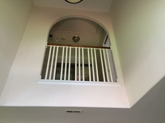 Bonus Room & Extra Storage