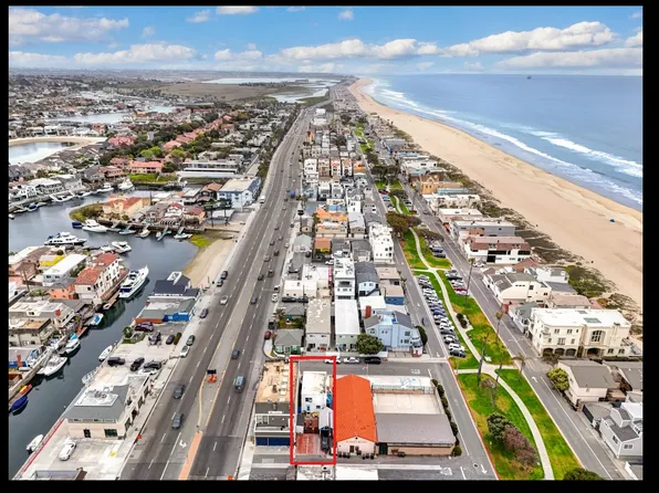 16855 12th St #1, Sunset Beach, CA 90742