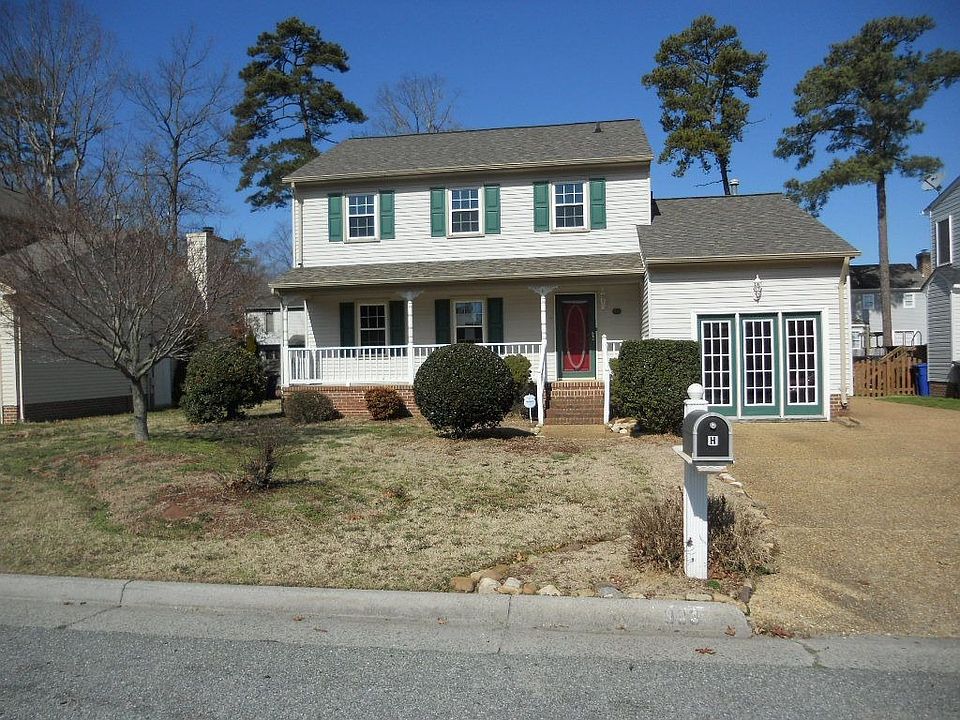 1st image of 933 Chartwell Dr