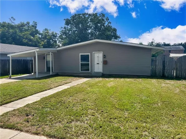 440 W Butterfly Cir, Gretna, LA 70056