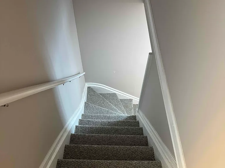 138 Pawling Ave #138 — Photo 11