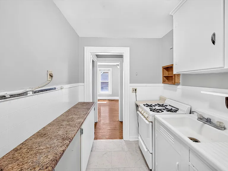 20 Boardman St #2 — Photo 4