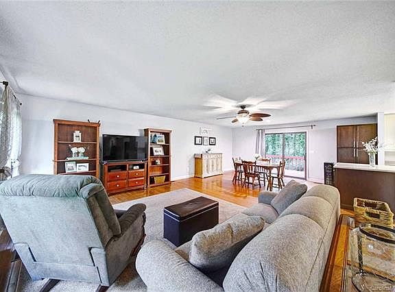 5th image of 2511 Monticello Dr