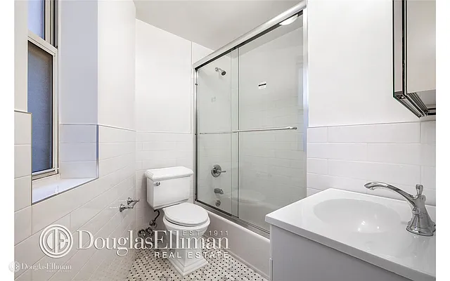 Rented by Douglas Elliman | media 10