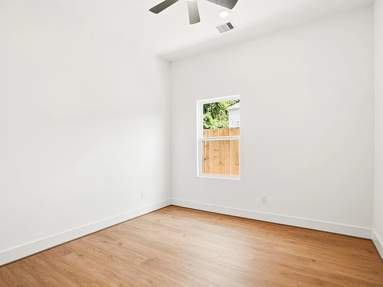 7841 Sunnyhill St #A — Photo 10