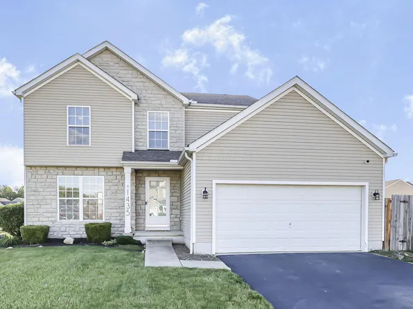 1435 Shagbark St, Circleville, OH 43113