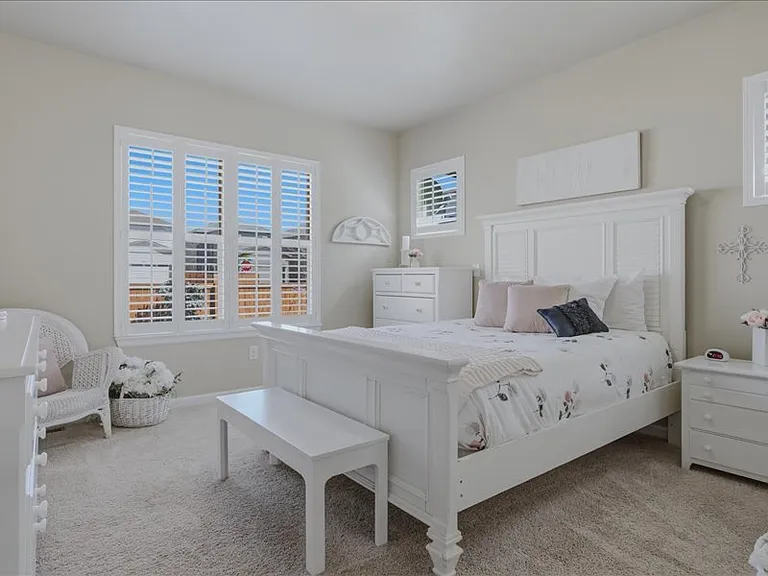 11825 Sandcastle Ct — Photo 9