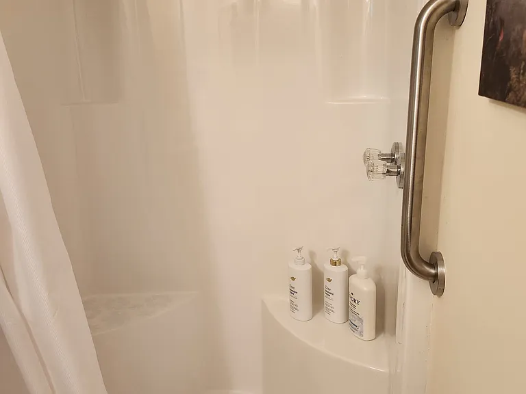 524 Stornoway Dr — Photo 81