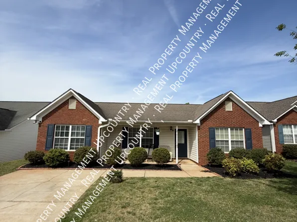571 Fawn Branch Trl, Boiling Springs, SC 29316