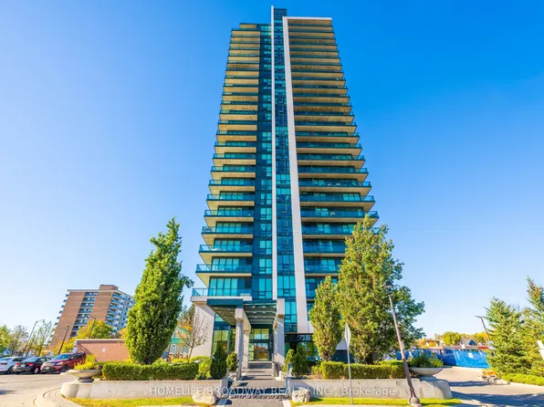 100 John St #2307, Brampton, ON L6W 0A8