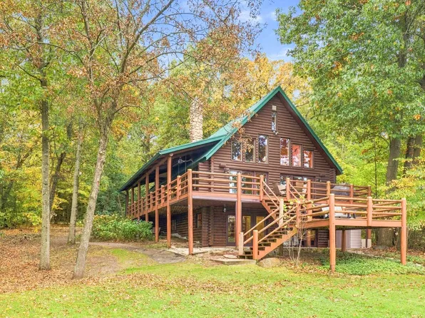W1510 Sandstone Ave, Ripon, WI 54971