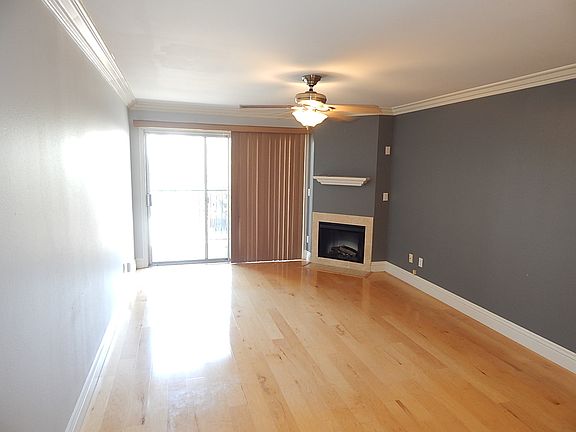 5th image of 3980 8th Ave #205-1