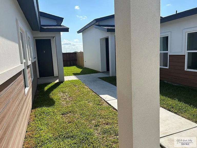 3536 Hidalgo St — Photo 13