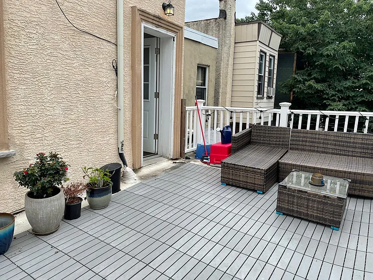 1626 S 19th St #2 — Photo 12