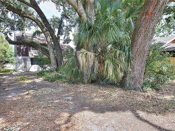 4th image of 1107 N Stella Ave