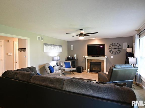 4th image of 6739 Silver Creek Dr