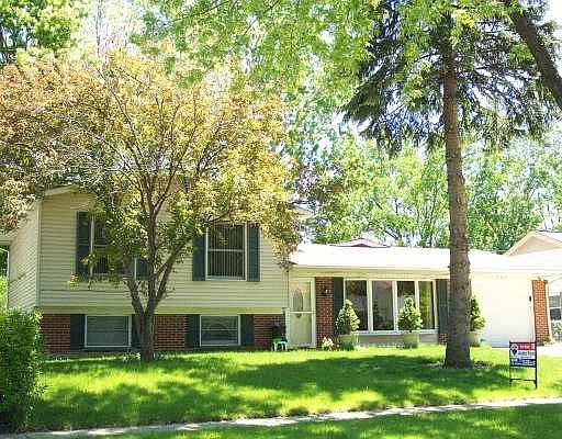 1st image of 7915 N Northway Dr
