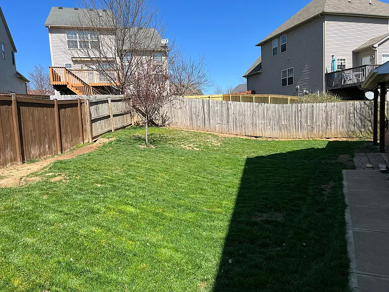 110 Copland Ct — Photo 20