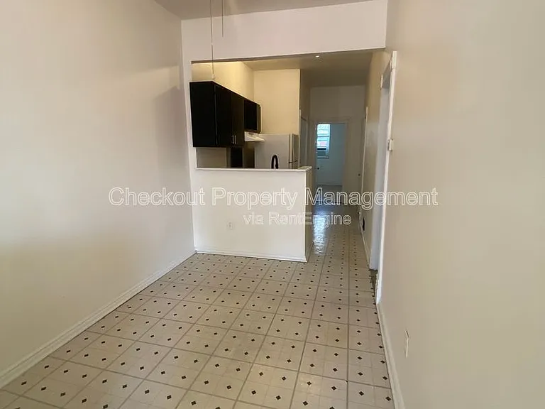 2727 Accomac St — Photo 3