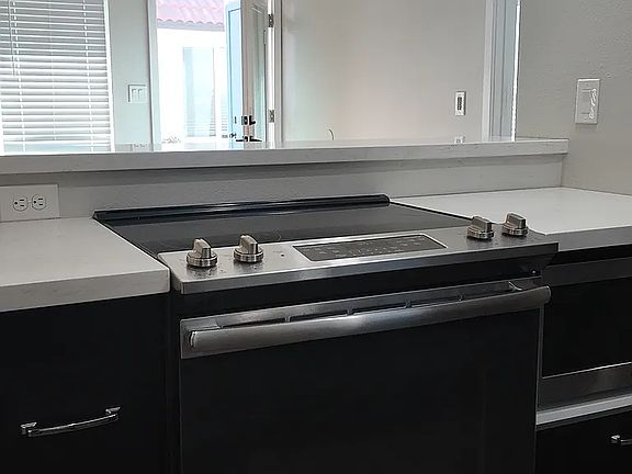 3rd image of 4229 N 17th St APT 7